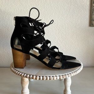 Marc Fisher Paradox suede ankle open lace upper Black size 10 NEW